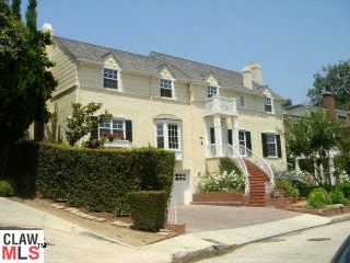 2345 Moreno Dr
