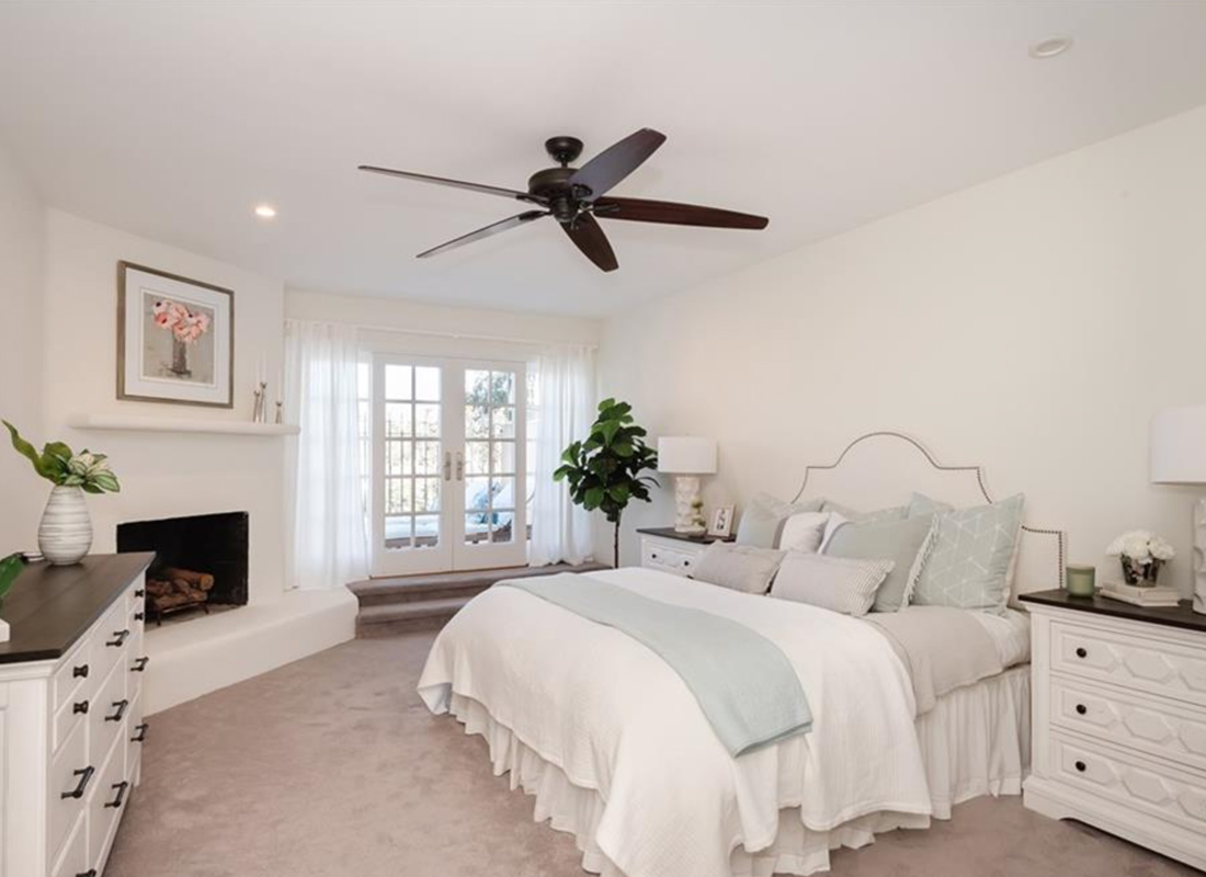 52 Village Circle