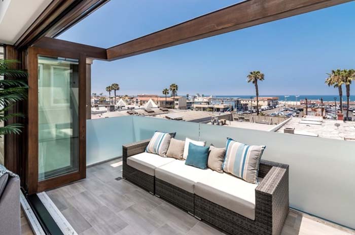 1120 Palm Drive