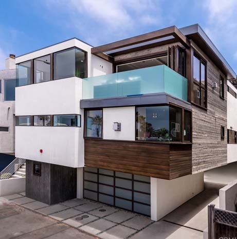 1120 Palm Drive