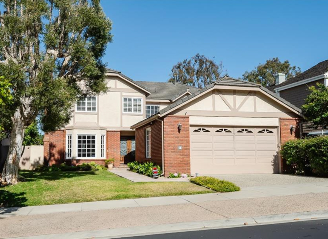 52 Village Circle