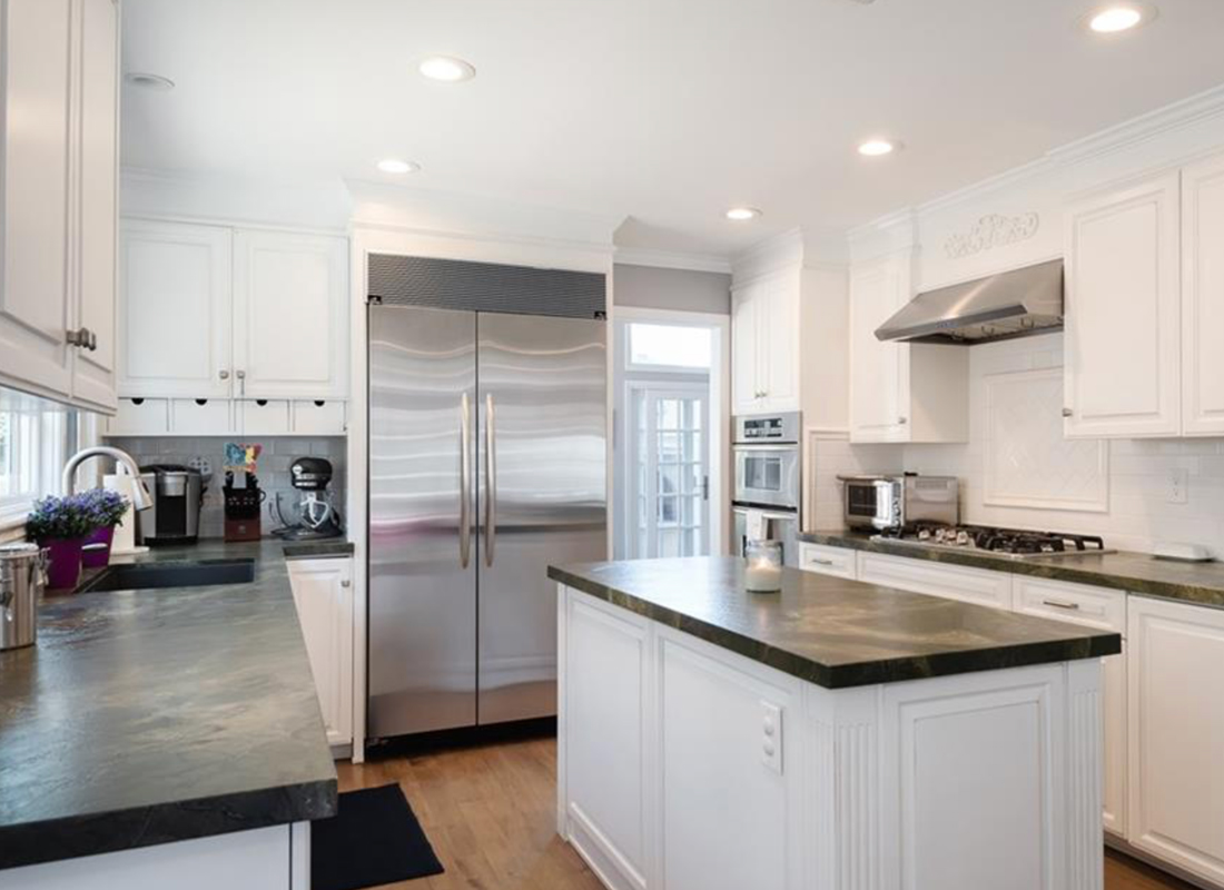 52 Village Circle