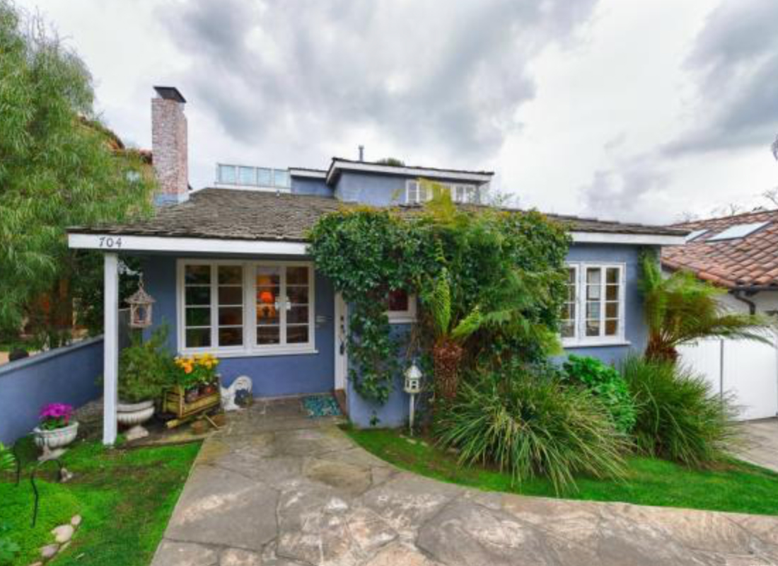 704 Marine Avenue