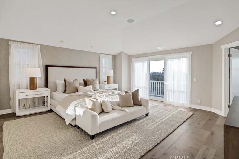 3521 Walnut Street