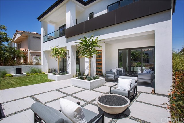 319 Jasmine Avenue