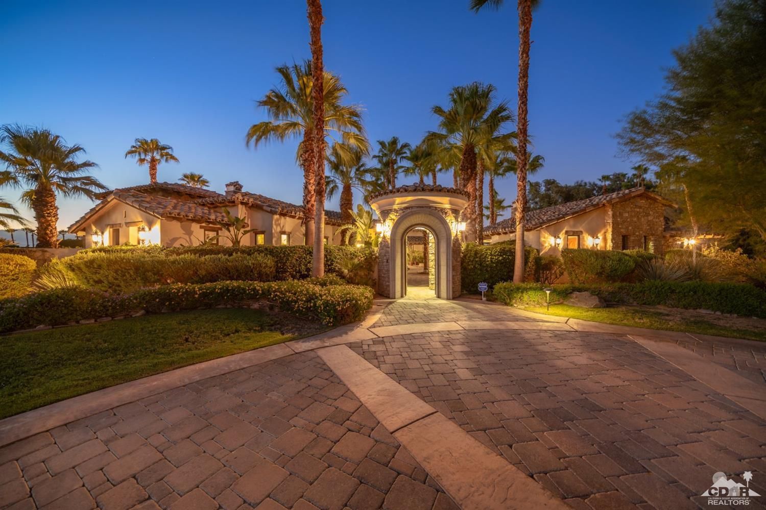 1 Whispering Wind Court