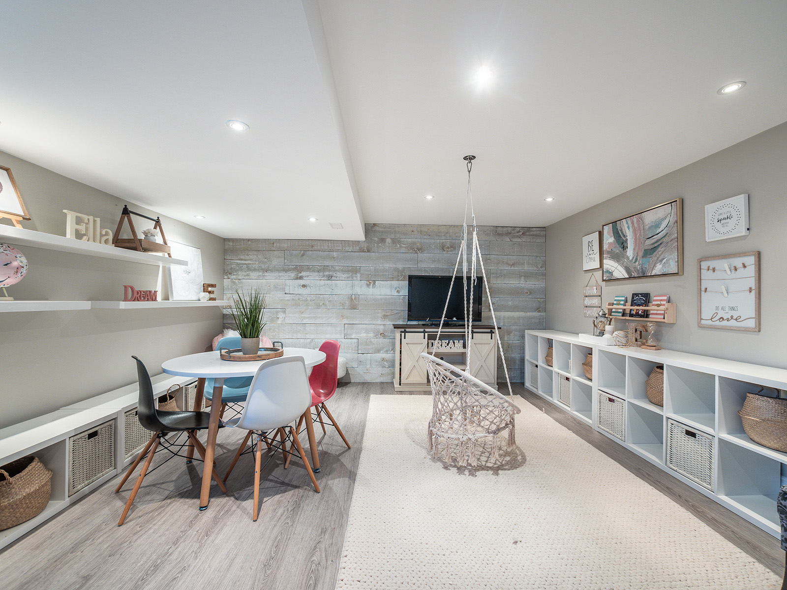 1 Guernsey Dr.