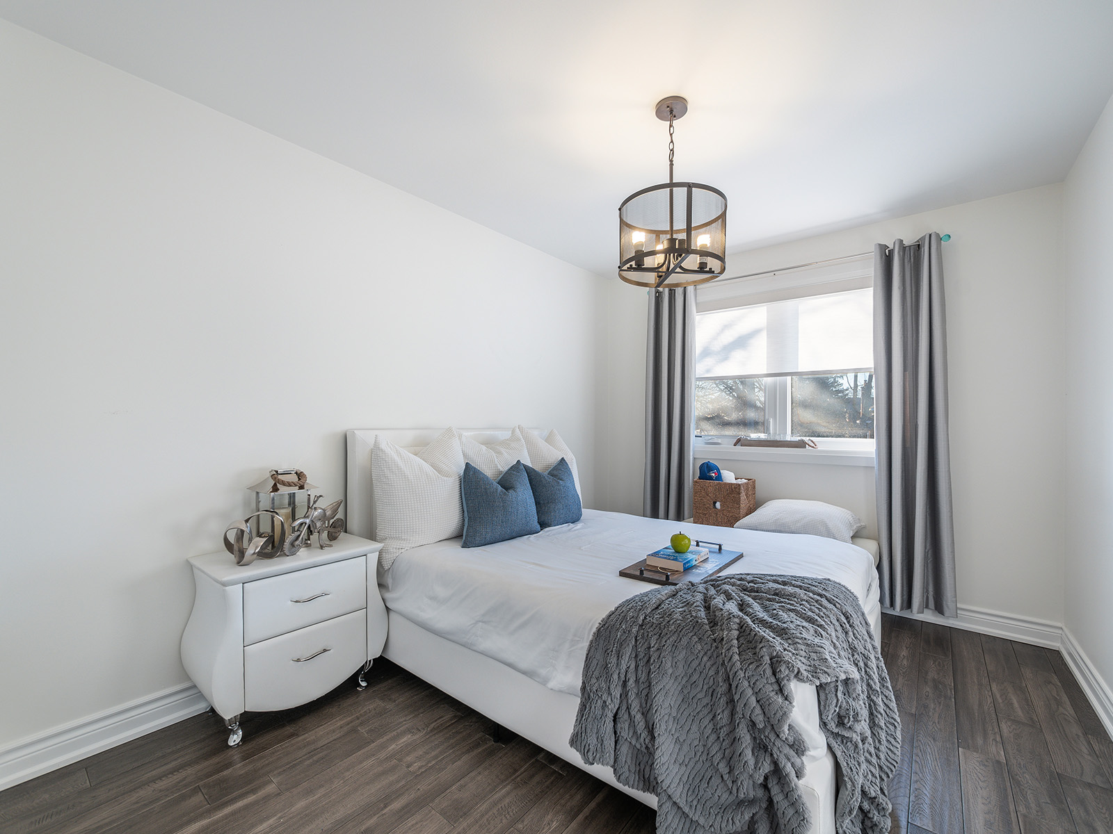 1 Guernsey Dr.