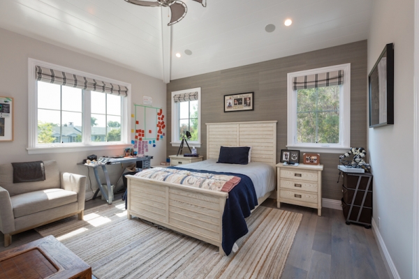 411 Alma Real Drive