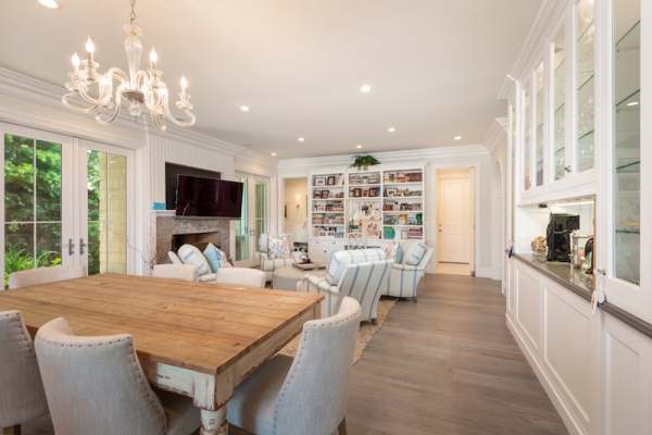 411 Alma Real Drive