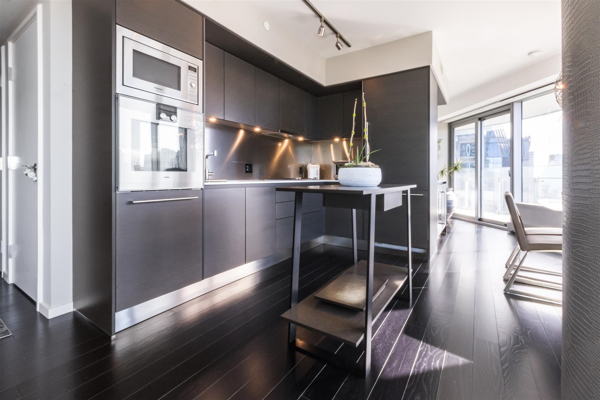 1151 W Georgia St 3202