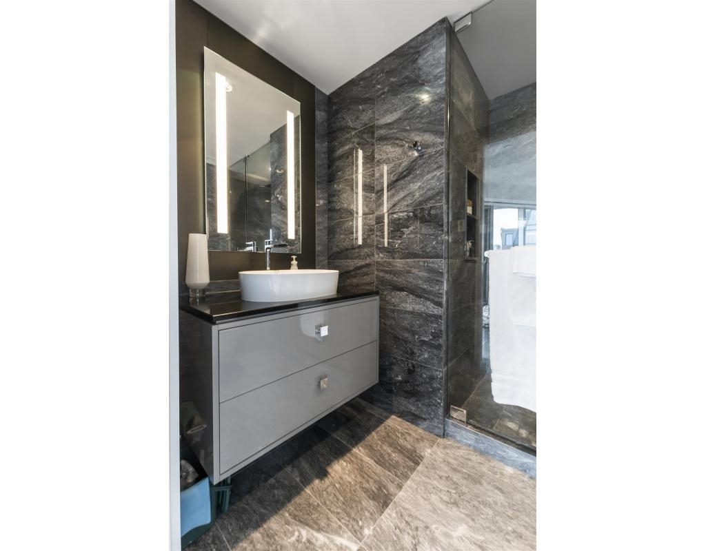 1151 W Georgia St 3202