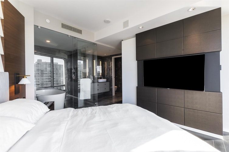 1151 W Georgia St 3202