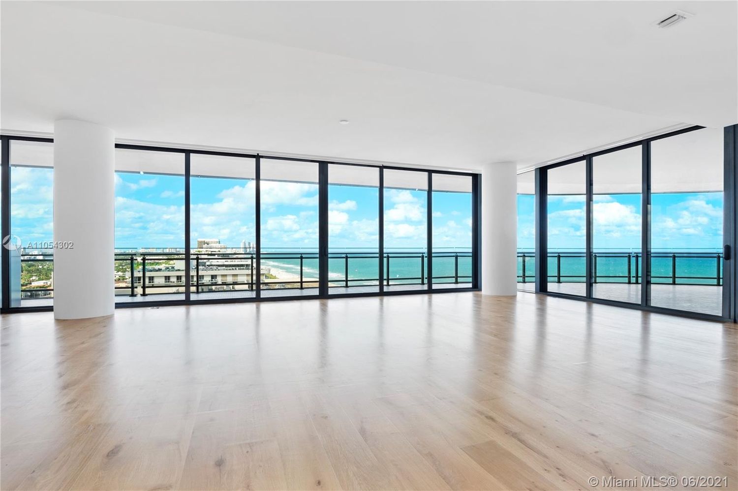 8701  Collins Avenue 1501