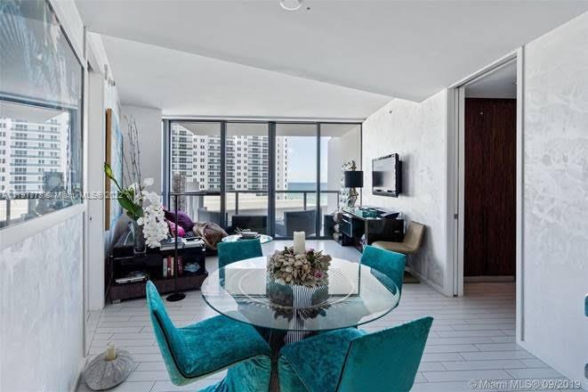 2201 Collins Ave 811