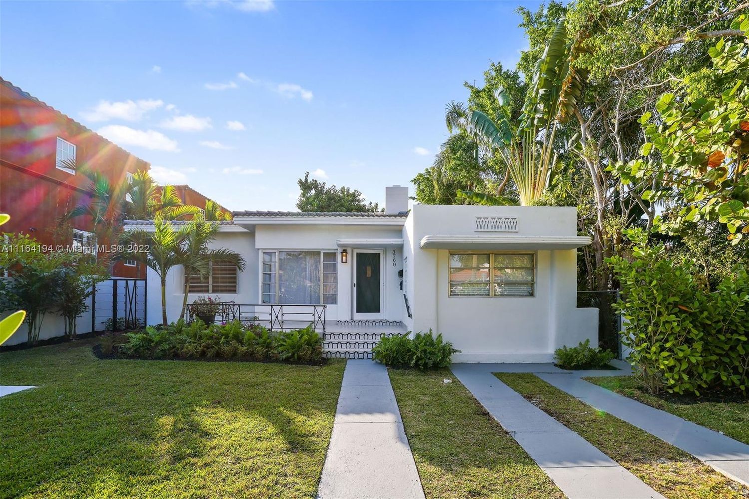 3760 Royal Palm Ave