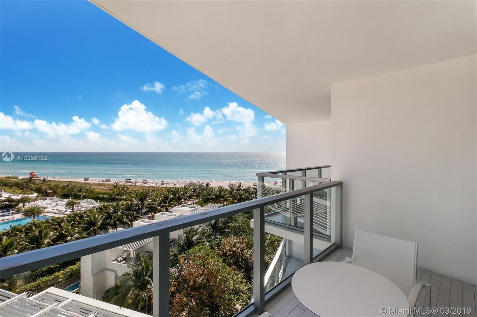 2201  Collins Ave 815