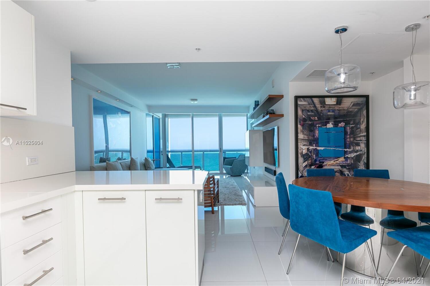 6899 Collins Avenue 1602