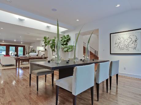 5329 Nakoma Drive
