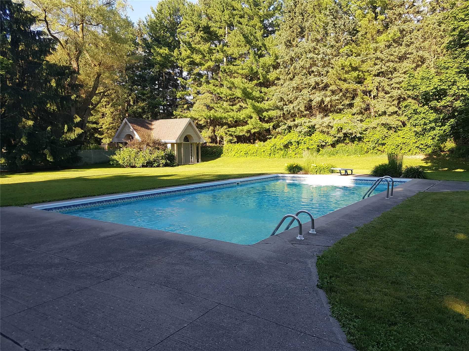 12 Nobleview Dr