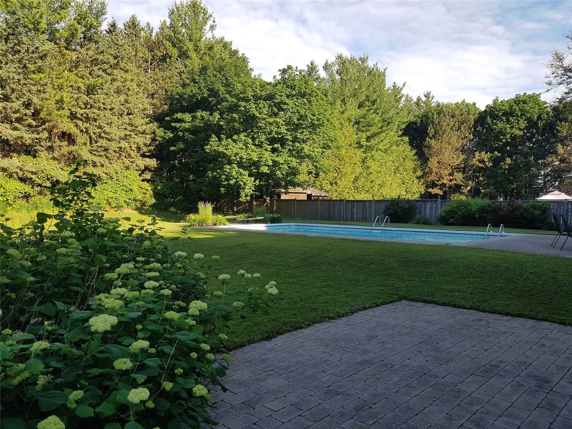 12 Nobleview Dr