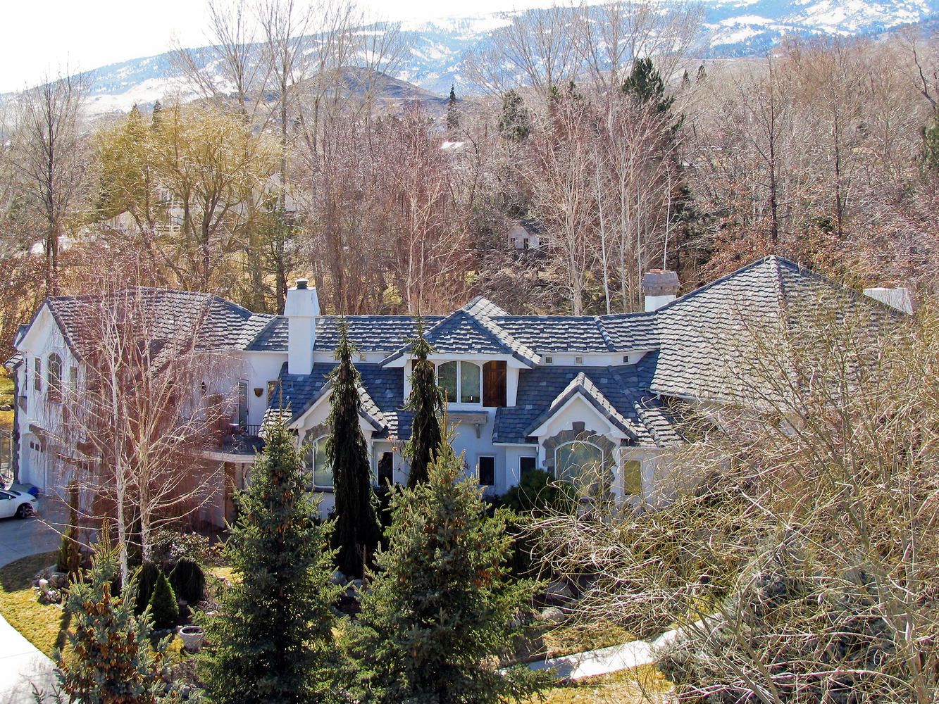 1950 Meadowview Lane