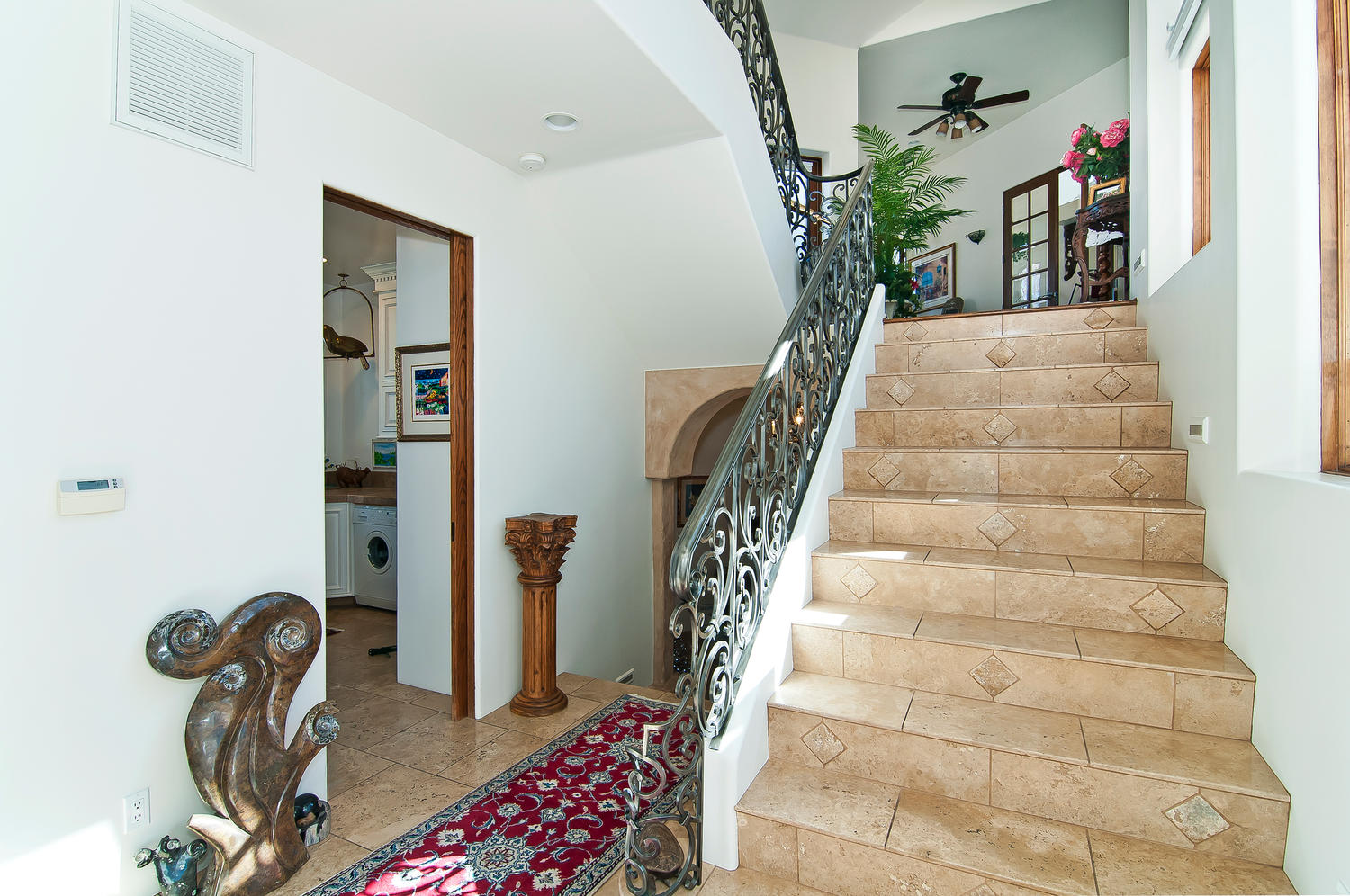 1950 Meadowview Lane