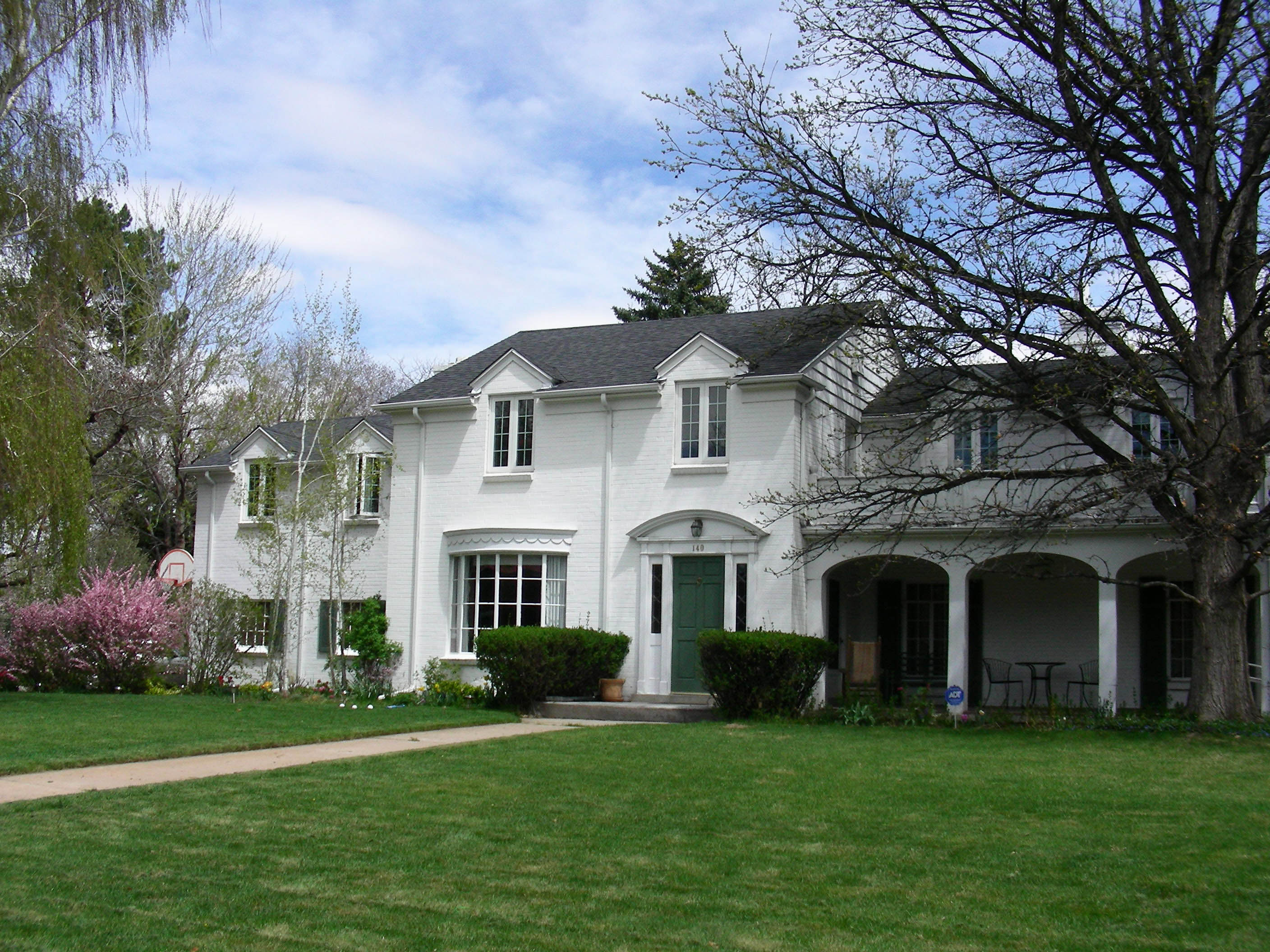 140 Dahlia Street
