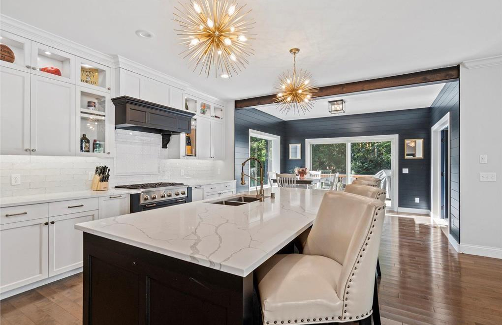 4285 Inland Lane
