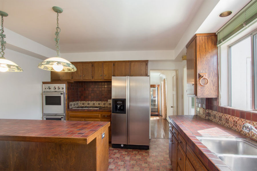 SOLD: 710 18th Street