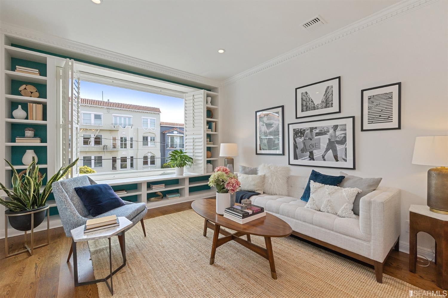 25 Parker Ave 25