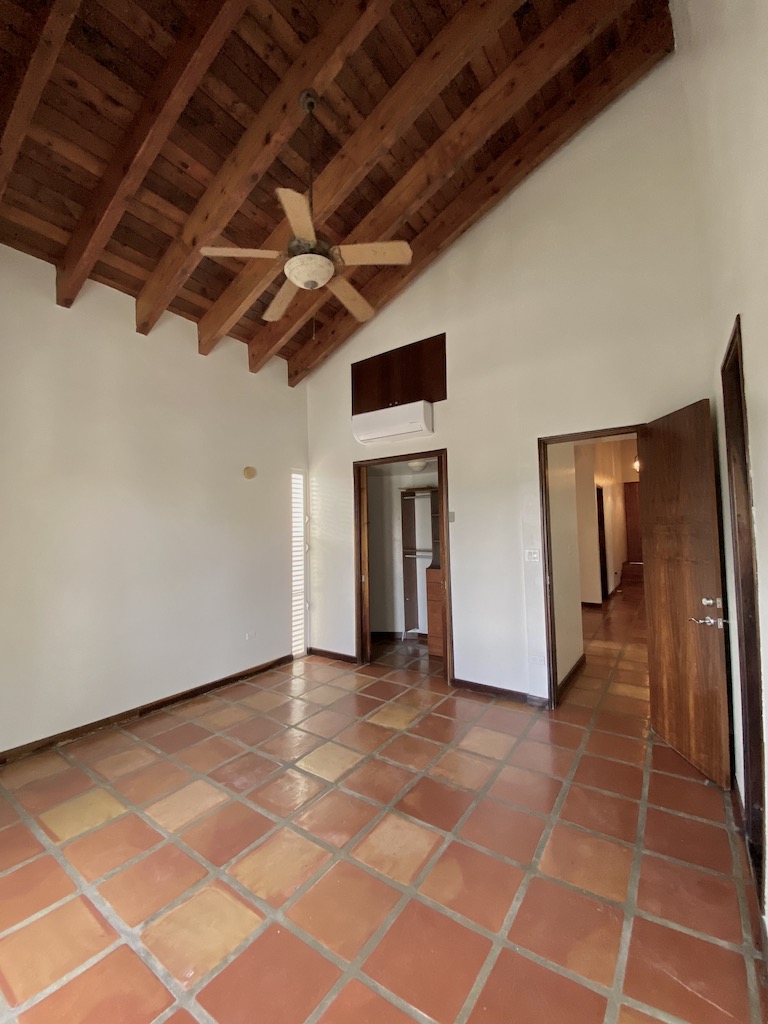 Urb. Villa Caparra
