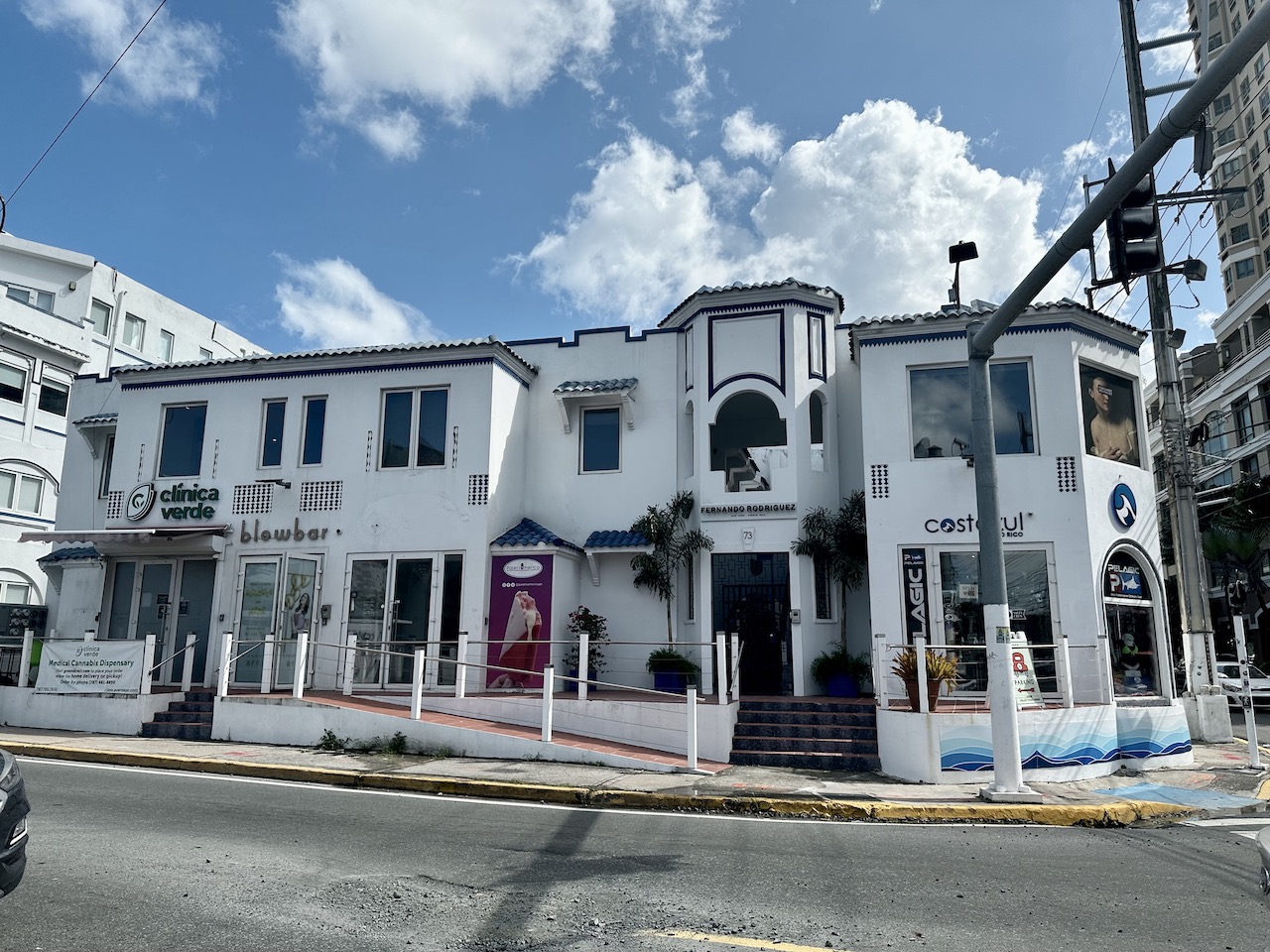 73 Ave. José de Diego 201 & 202