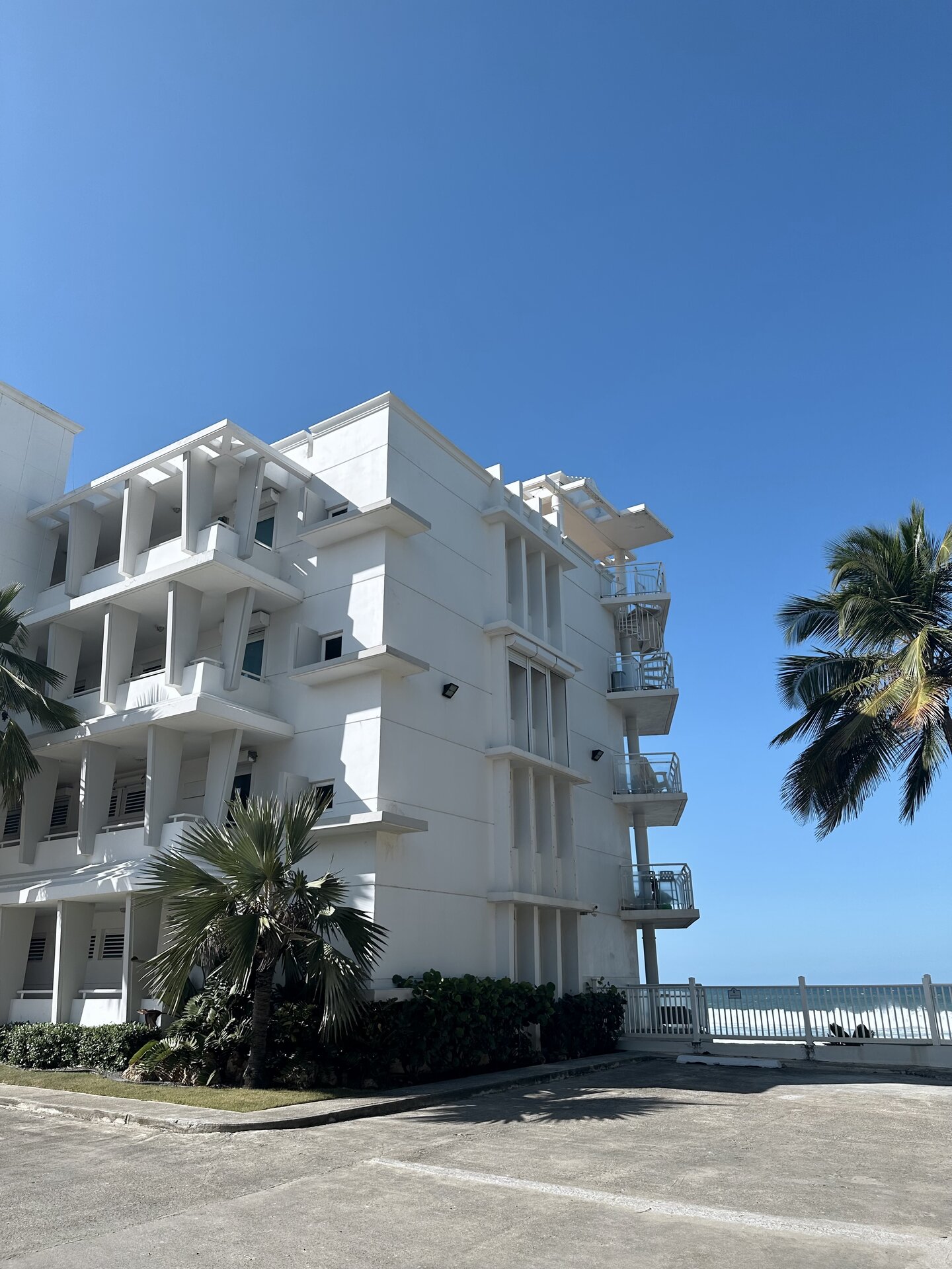 413 Sandy Beach  303
