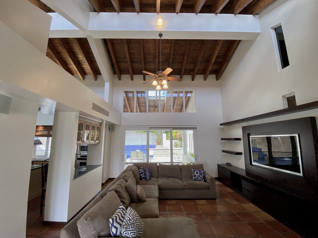 Urb. Villa Caparra
