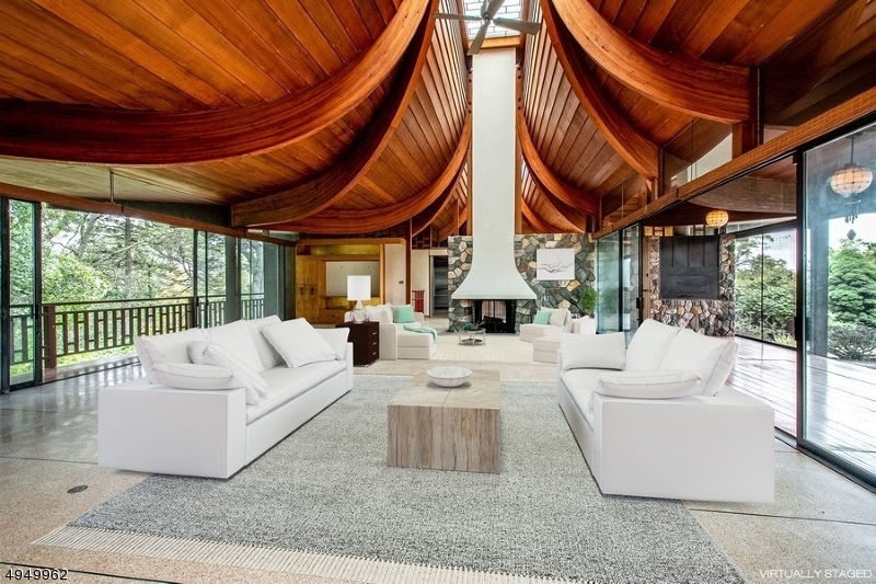 Real Estate Available 39 AFTERGLOW WAY Verona Twp., NJ 07042