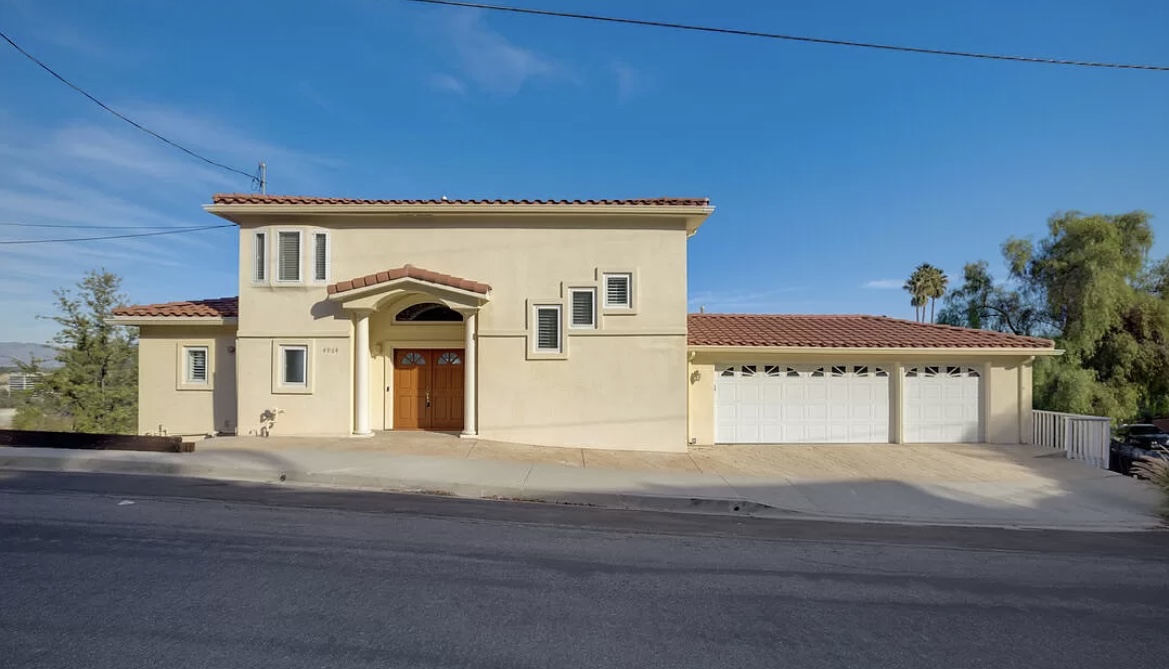 4964 Medina Rd