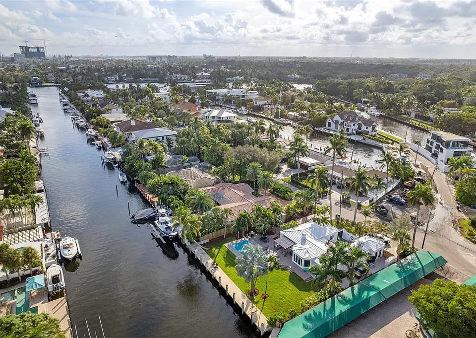 314 Isles of Capri Drive 