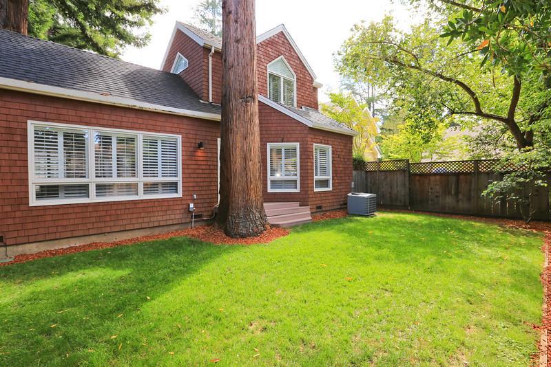 244 Selby Lane