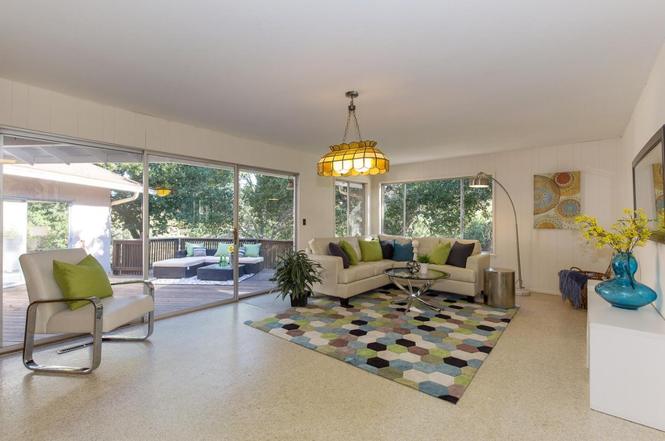 1000 W Siskiyou Drive