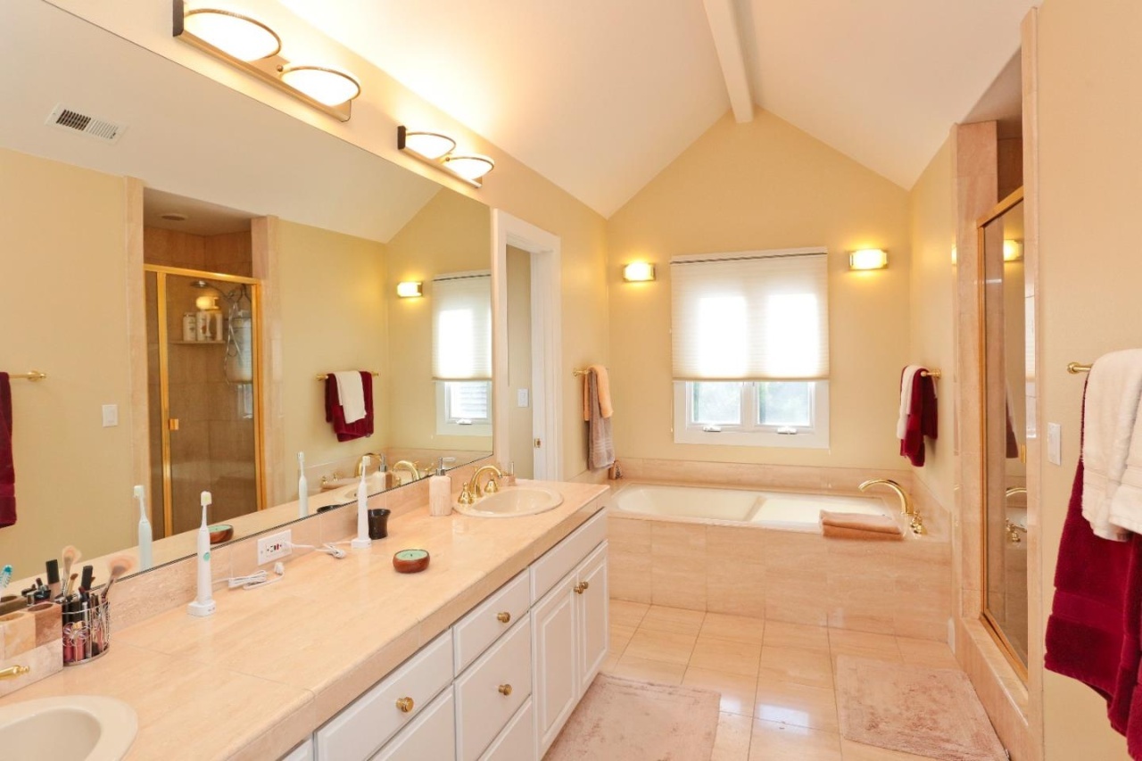 244 Selby Lane