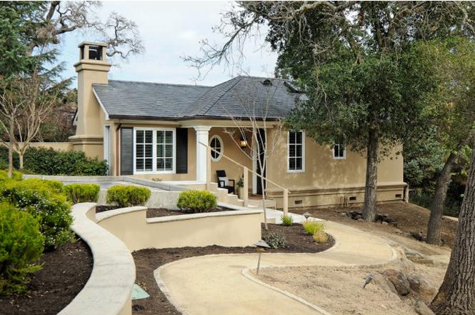 25525 Bledsoe Court
