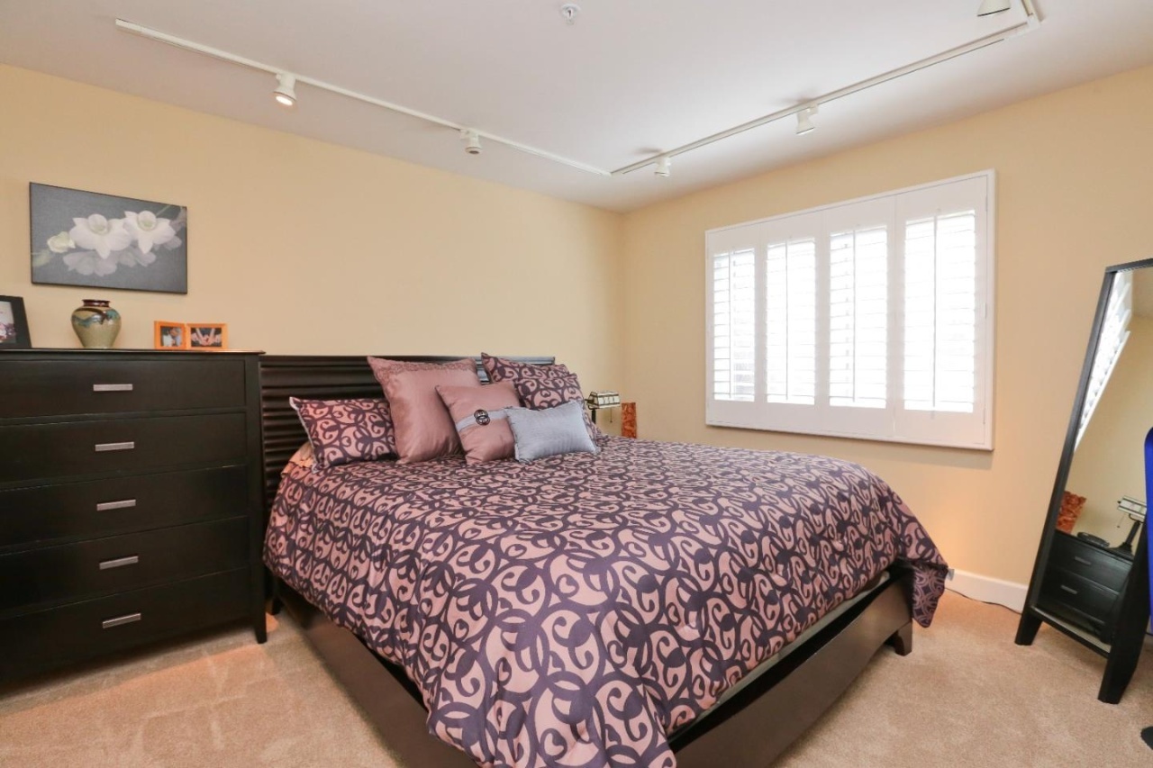 244 Selby Lane