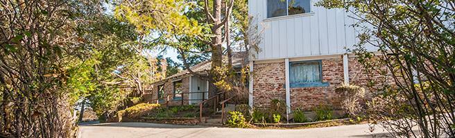 731 Knoll Drive