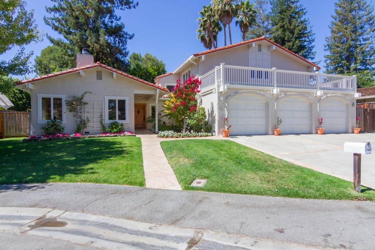 1140 Deanna Drive