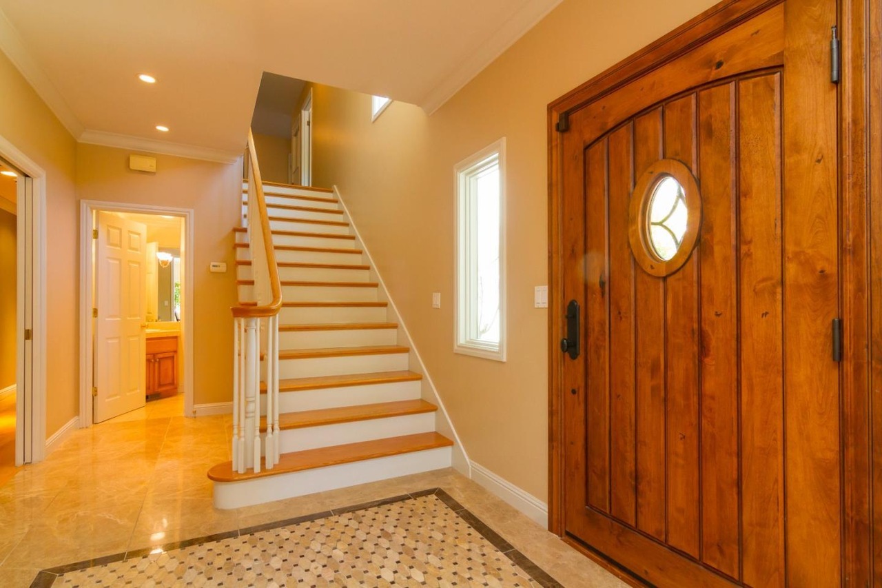 1140 Deanna Drive