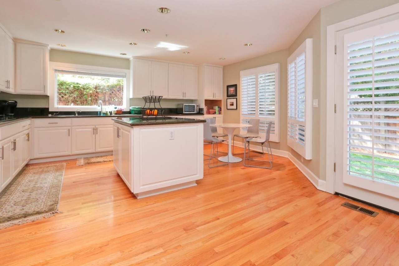 244 Selby Lane