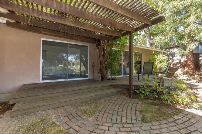 1000 W Siskiyou Drive