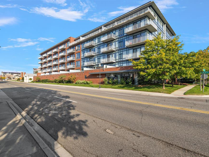 101 Curry Avenue 610