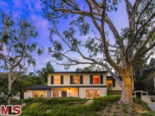 10966 Wrightwood Lane